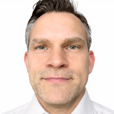 Dr. Jan-Pierre Richter — AEO-Berater und KI-Implementierer